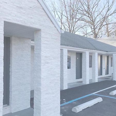 Ramsey Inn & Suites Esterno foto